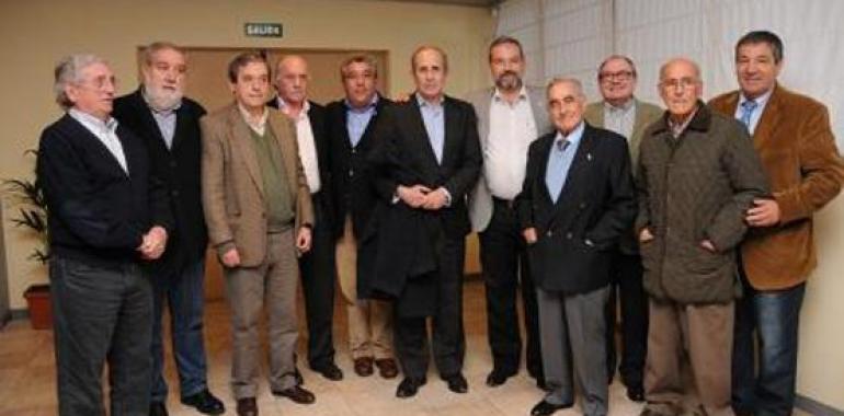 Reconocimiento a cincuenta años de oviedismo