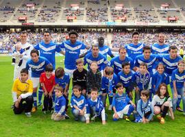 El Real Oviedo se reengancha a la zona noble