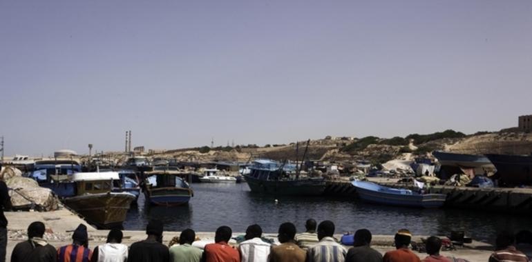 Alarmante situación de migrantes, refugiados y desplazados en Libia 