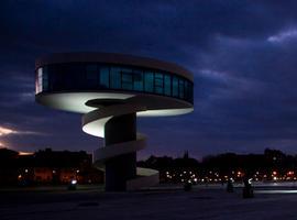 Cobertura mundial para la inauguración del Niemeyer 