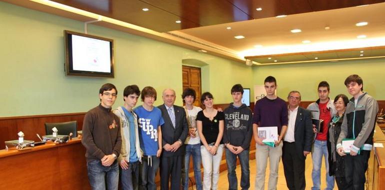 El IES Aramo de Oviedo gana la primera edición del concurso educativo UNIGENIOS