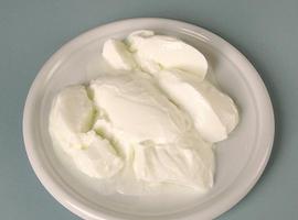 Yogur hecho en casa, barato, saludable y ecológico