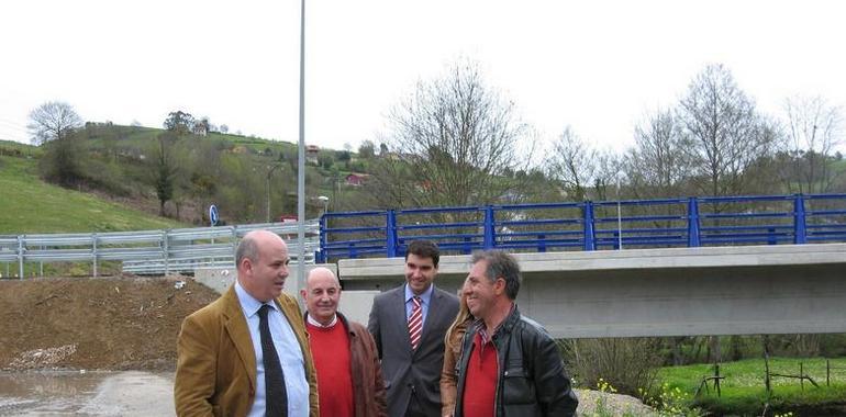 Carreteras redacta el modificado para reparar el paso inferior de la glorieta de Martimporra, en Bimenes 