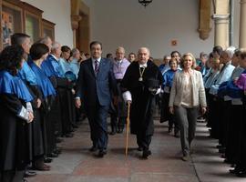 Vicente Gotor tomó posesión como Rector de la Universidad de Oviedo