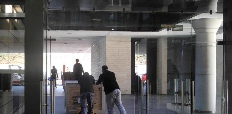 El Centro de Láseres Pulsados recibe el equipo de 200 teravatios