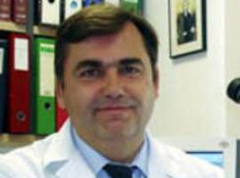 El doctor Francisco Vizoso, premio ACCU-Asturias 2012 