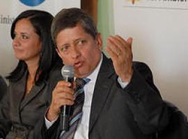Ecuador dispuesto a quitar a Panamá de lista de paraísos fiscales si intercambia información 
