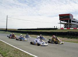 Buen papel de los pilotos asturianos de karting en Benamiel