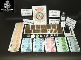 Detenido un ovetense que se dedicaba a procesar la ketamina líquida en polvo antes de venderla