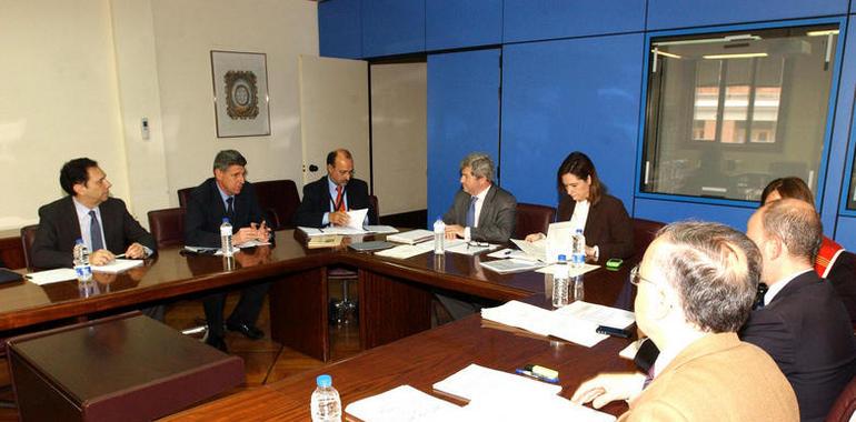 Burgaz traslada a las Cooperativas “su  apuesta por preservar la imagen de calidad  del aceite de oliva”