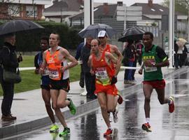 Workneh Fikre y la asturiana Alba García, vencedores de la II Media Maratón de Gijón