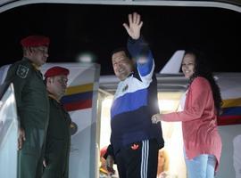 Chávez vuelve Cuba para continuar última fase de su tratamiento 