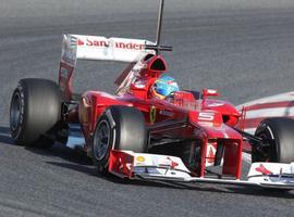 Alonso protagoniza un pequeño accidente en Mugello