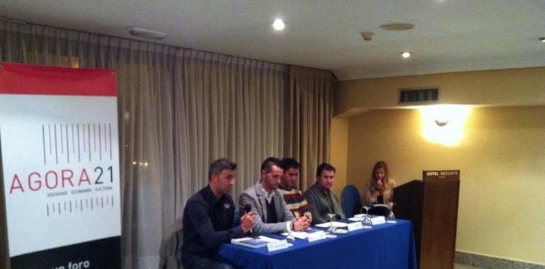 Coloquio-presentación de "La Vieja Guardia" con jugadores y exjugadores azules