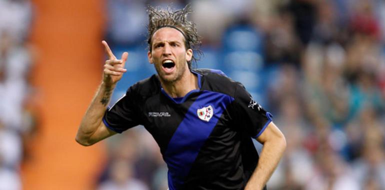 Michu apadrina el Campus que lleva su nombre
