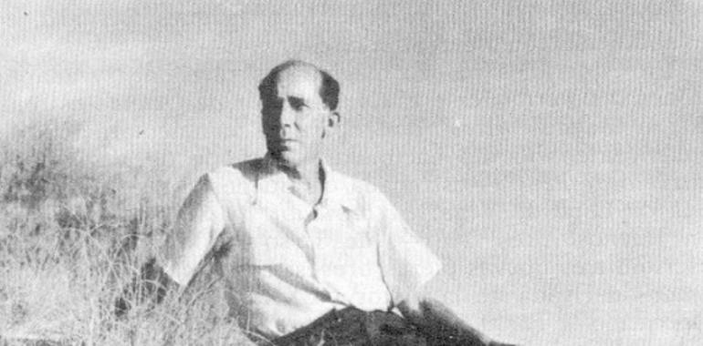 Conferencia sobre Alejandro Casona en Colombres