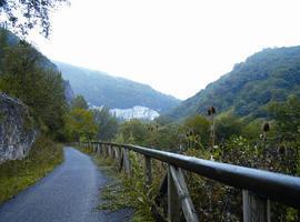 185.285 euros en las obras de mejora y mantenimiento del Camino Natural del Río Nalón en Asturias 