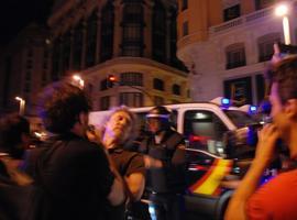 La protesta pacífica del 15M acaba en desalojo por una gran fuerza policial 