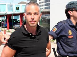 La Policía Nacional traslada desde Francia a los miembros de ETA Arteche Rodríguez y Jiménez Morales