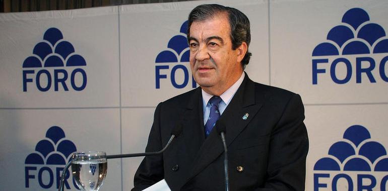 Álvarez-Cascos: “Emplazo al señor Rajoy a que formule excusas públicas ante la sociedad asturiana