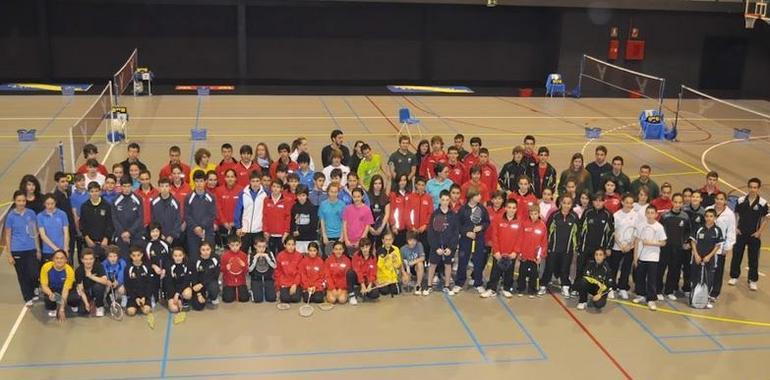 El Bádminton Oviedo logra 7 oros en el circuito nacional   