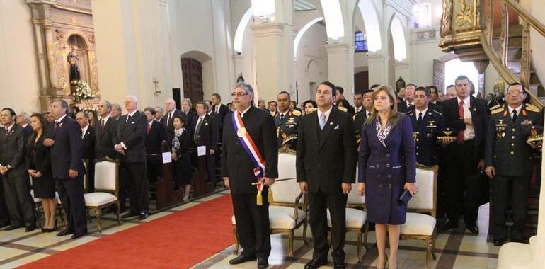 El Papa Benedicto XVI saluda a Paraguay en su 201 aniversario