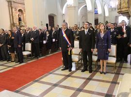 El Papa Benedicto XVI saluda a Paraguay en su 201 aniversario