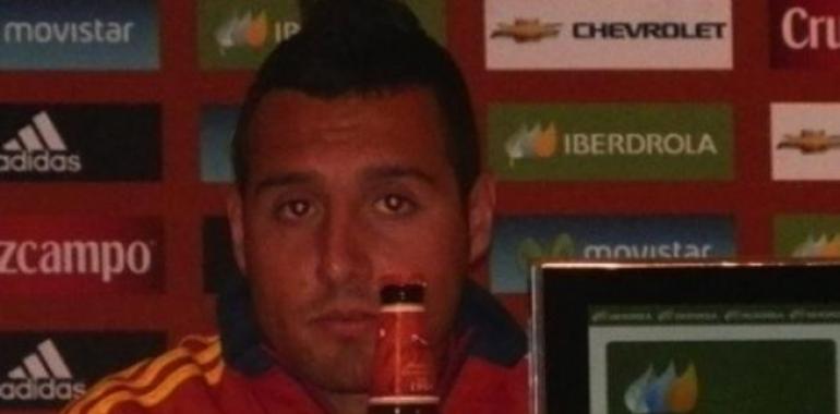 Cazorla: "La ausencia de Villa es un golpe duro, pero hay que seguir adelante"