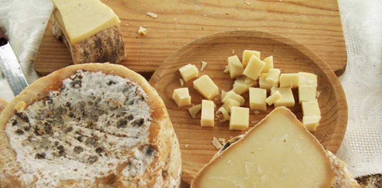 Ponga celebra su segundo semana de las Jornadas Gastronómicas del Queso de los Beyos