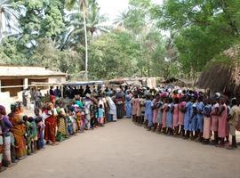 Éxito de la primera vacunación oral masiva contra el cólera durante una epidemia en Guinea-Conakry