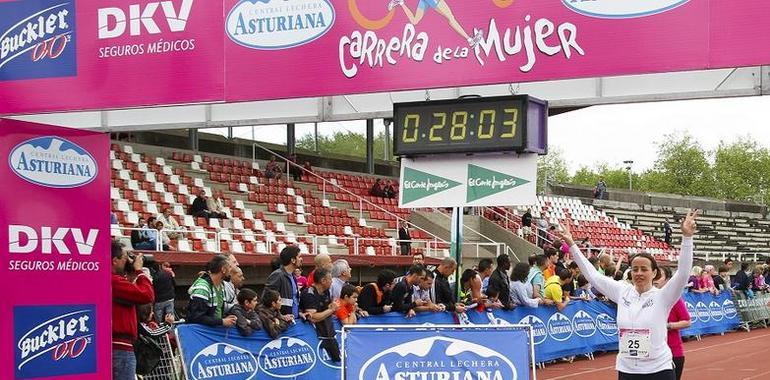 Cinco mil mujeres solidarias con el cáncer corren en Gijón