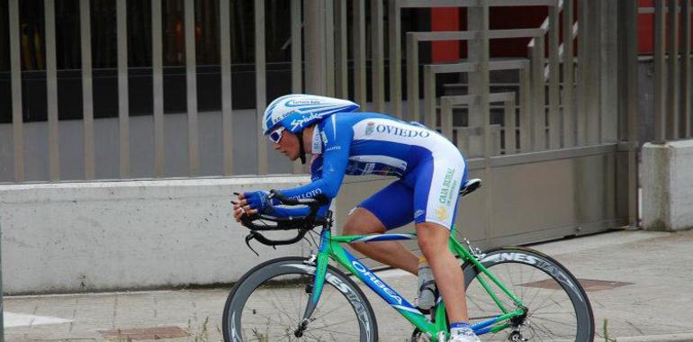 El sub-23 Alberto Lucas, marcó el mejor tiempo en el Campeonato de Asturias contrarreloj