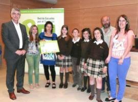 Centros de Oviedo, Gijón, Aller y Llanes, vencedores del concurso de juguetes reciclados de COGERSA 