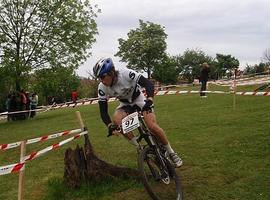 Doble jornada de ciclismo junior en Asturias