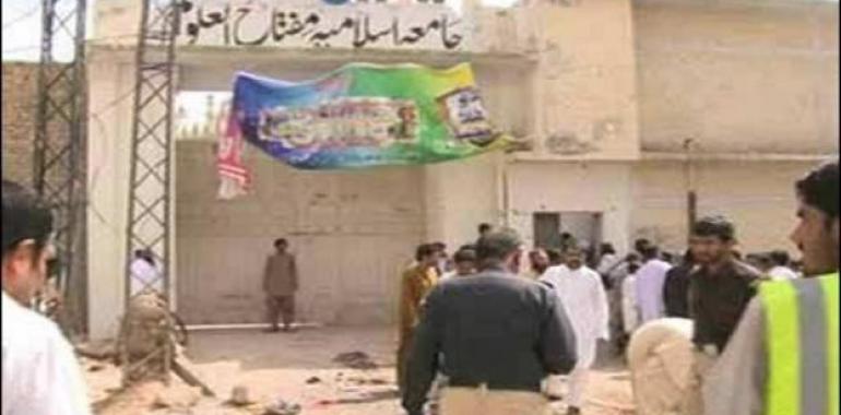 Una bomba mata a 14 personas y hiere a otras 50 cerca de Quetta, Pakistán