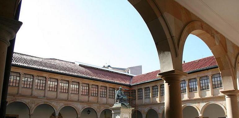 Jaime Martínez y Diego Álvarez ganan el Concurso Literario Universidad de Oviedo