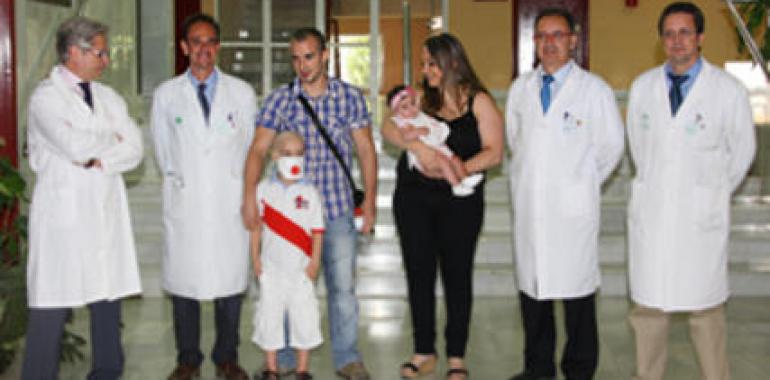 Éxito del segundo trasplante de sangre de cordón umbilical de un bebé seleccionado genéticamente 