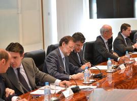 La industria del automóvil compromete el mantenimiento de sus inversiones en España