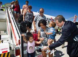 El Aeropuerto de Santander cuenta con un tercer operador que multiplica las conexiones de Cantabria