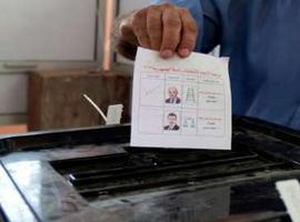 Las urnas abren en Egipto, después del cierre del Parlamento por los militares