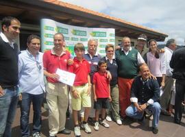 Ganadores del III Torneo Caja Rural celebrado en el Club de Golf de Deva