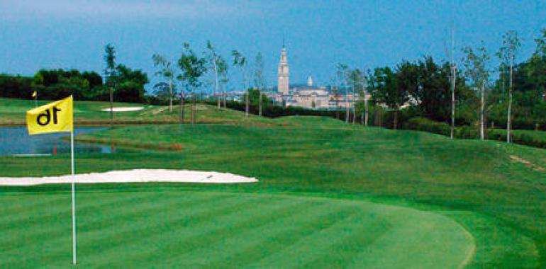 Campamento de verano para niños en Deva Golf