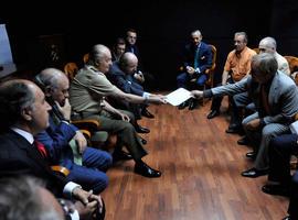 SM el Rey visita el Centro Regional de Vigilancia Marítima del Estrecho en Algeciras