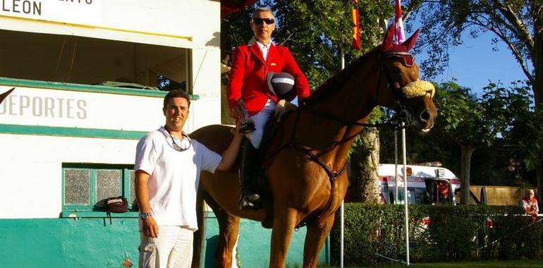 Leonardo Medal, Carla Alonso y Saúl Gutierrez, primeros protagonistas en el CSN de León