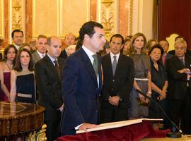 Los nuevos consejeros de RTVE acatan la Constitución 