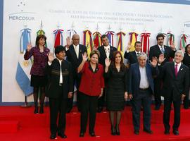 Correa pide \decisiones ejemplares\ sobre el golpe de estado en Paraguay