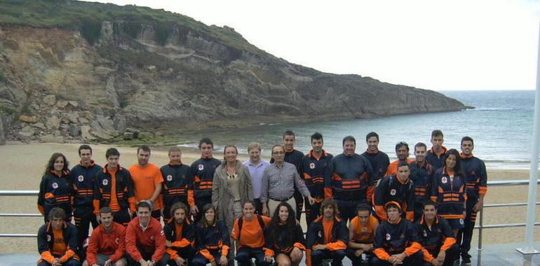 Comienza el dispositivo del “Plan de Salvamento en Playas Llanes 2012”