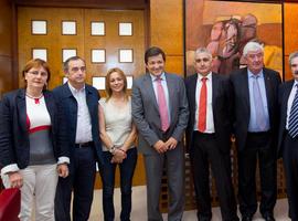 El consejero de Economía confía en que el Ministerio logre un acuerdo sobre el precio de la energía 