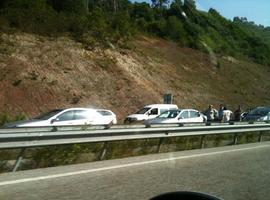 Cortes por barricadas en la AS-117 (Sotrondio) y la A-66 (Pola de Lena)