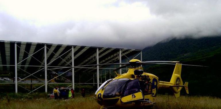 Minero gravemente herido por caída de un costero en Degaña